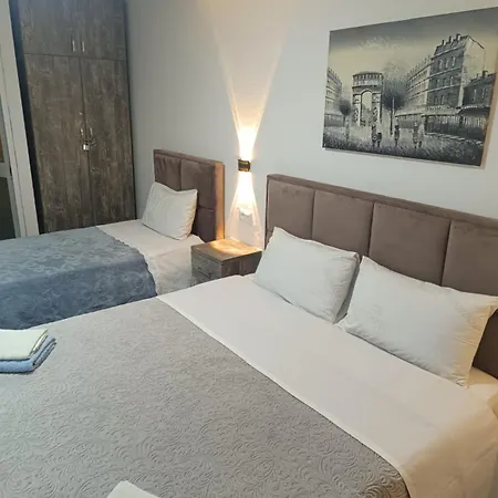 Apartman Flora Tirana